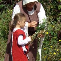 tressage de l'éventail pour la Reine